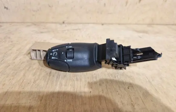 Citroen C5 Cruise control stalk 96470494XT 12272002
