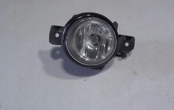 Nissan X-Trail T30 Front fog light 89203571