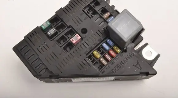 Volvo S90, V90 Fuse box set 31473571