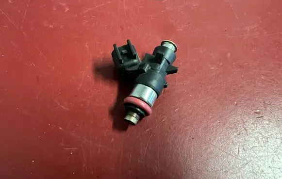Chrysler Town & Country V Fuel injector 0280158233