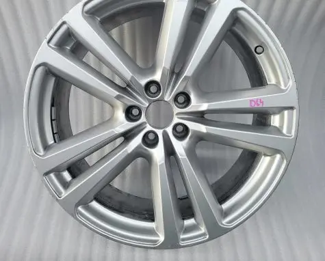 Audi Q7 4M R20 alloy rim 