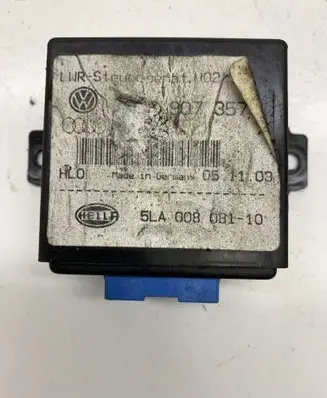 Audi A6 S6 C5 4B Light module LCM 4B0907357 5LA00808110