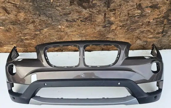 BMW X1 E84 Front bumper 7303750 51117303750