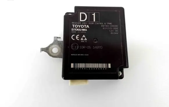 Toyota Yaris XP210 Door central lock control unit/module 897A00D030