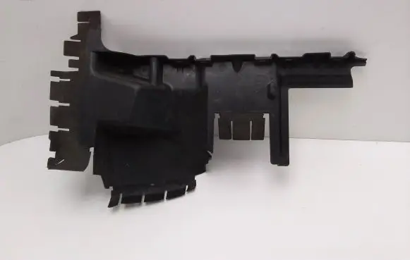 Peugeot 5008 Other engine bay part 9670111980