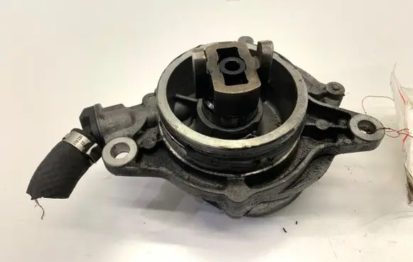 BMW X6 E71 Vacuum pump