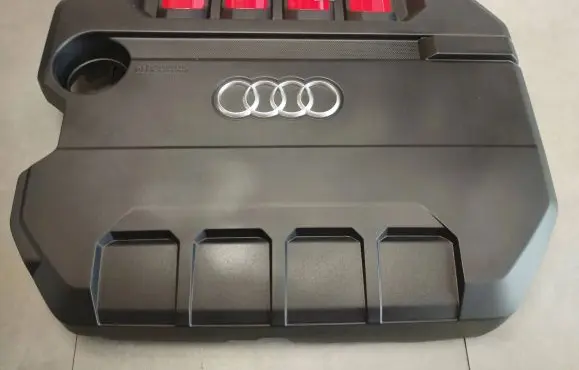Audi A3 8Y Engine cover (trim) 06Q103925G