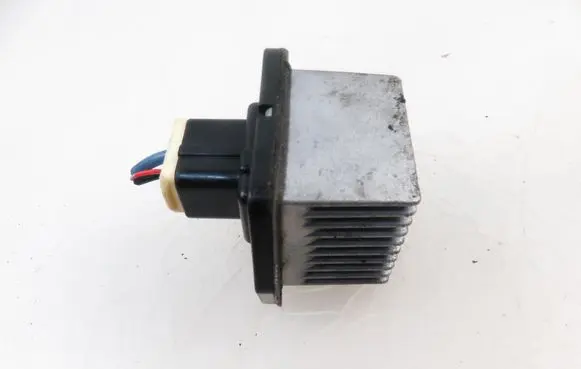 Mitsubishi Outlander Heater blower motor/fan resistor 