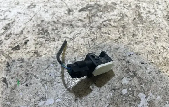 Dodge Durango Airbag deployment crash/impact sensor 56054085AA