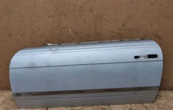 Mercedes-Benz SL R107 Front door