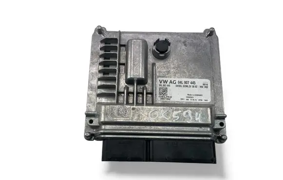 Skoda Octavia Mk3 (5E) Engine control unit/module ECU 04L907445