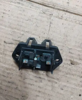 Renault Espace III Coolant fan relay 