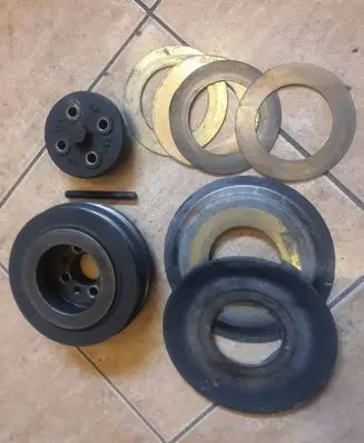 Audi A6 S6 C4 4A Air conditioning compressor pulley 050105383 053105243 27ff