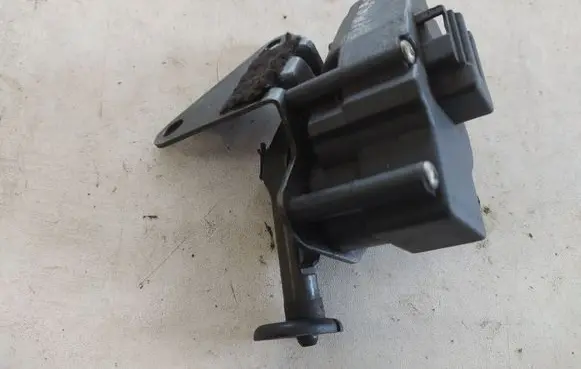Volkswagen Sharan Vent window/glass motor 7M0847099Q 95VWA29741AH