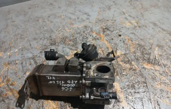 Audi A6 S6 C6 4F EGR valve cooler 059131063D
