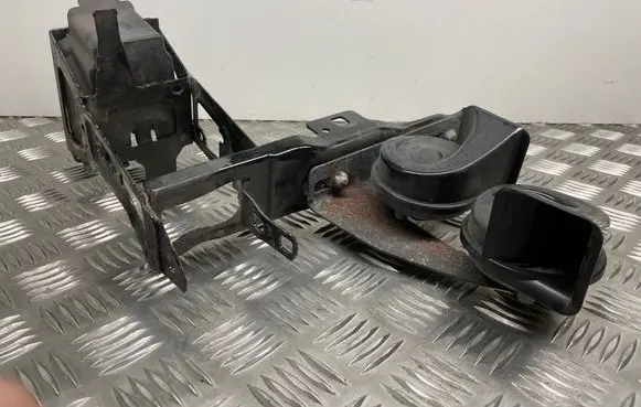 BMW 1 F20 F21 Headlight/headlamp mounting bracket 