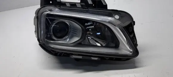Hyundai Kona I Headlight/headlamp 92102J9060