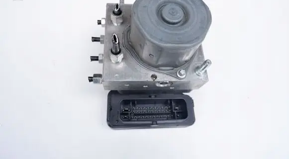 Nissan Micra K14 ABS Pump 476605FP0A