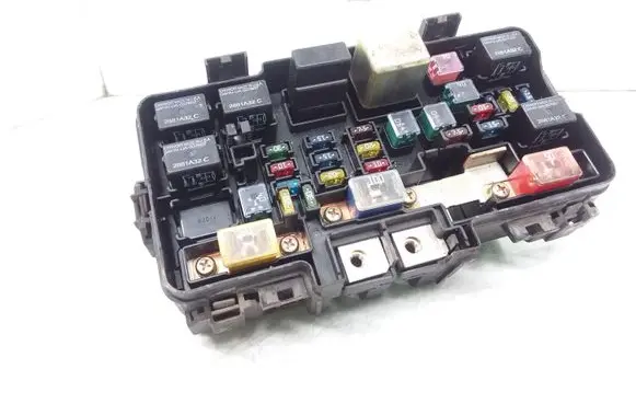 Honda Civic Fuse module S6FG4 66771102612410100
