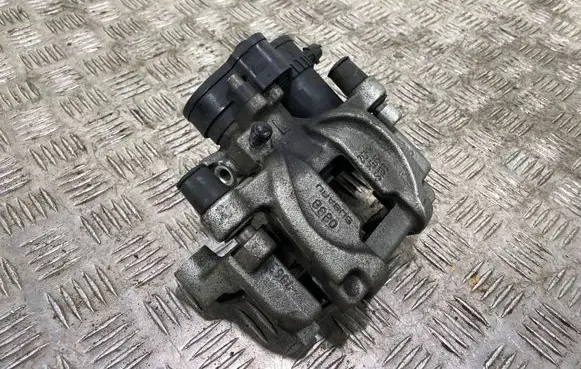 Subaru XV II Rear brake caliper 26620FL010