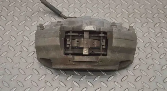 Mercedes-Benz E W213 Front brake caliper