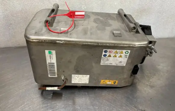 Mercedes-Benz E W212 Car battery A7895840058
