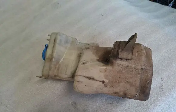 Audi 100 S4 C4 Windshield washer fluid reservoir/tank 4A0955453C