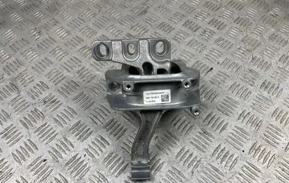 Cupra Formentor Engine mount bracket 5WA199262D