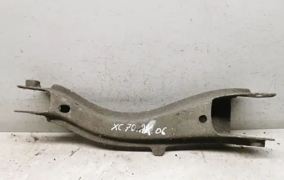 Volvo XC70 Rear suspension control arm 