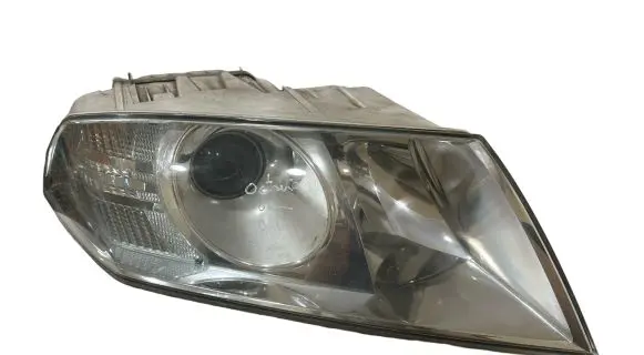 Skoda Octavia Mk2 (1Z) Headlight/headlamp 0111102 P4EHX13005CAF A0HR00D0