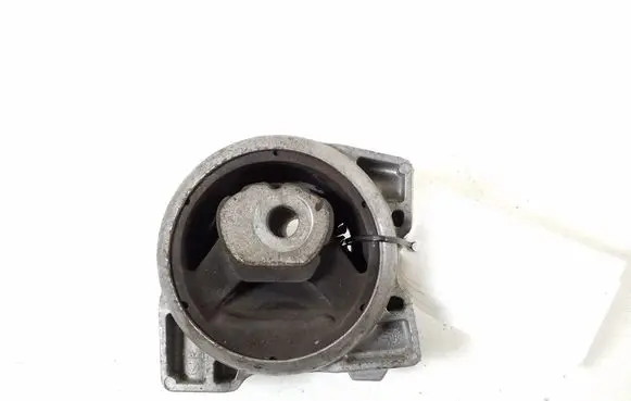 Mercedes-Benz A W169 Engine mount bracket A1692400618