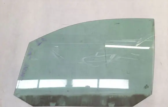 Volkswagen Caddy Sliding door window/glass 