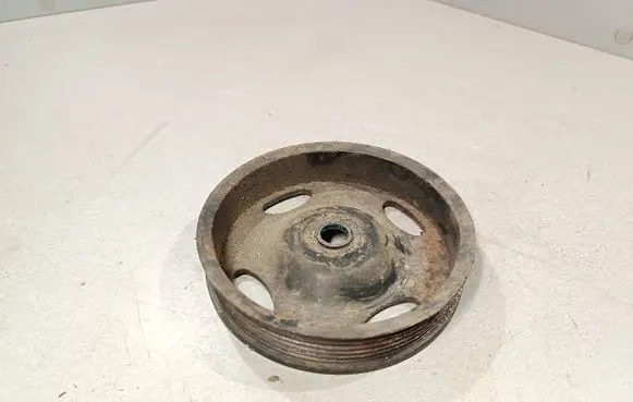 Volkswagen Golf IV Crankshaft pulley 03D105255D