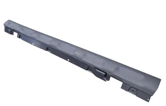 Front sill trim cover