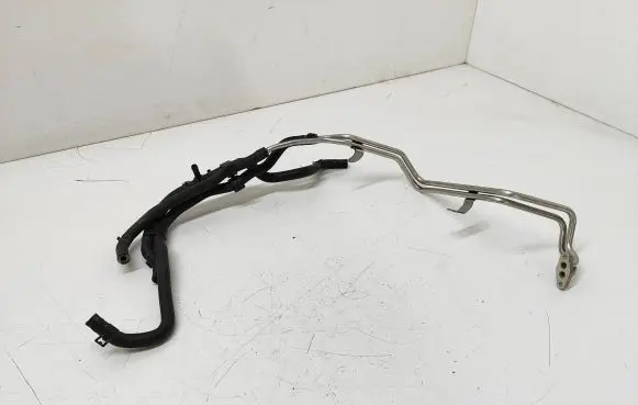 Volkswagen PASSAT B8 Engine coolant pipe/hose 04E122447AR