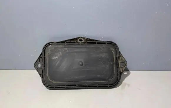 Volkswagen Golf V Other engine bay part 1K0941369A