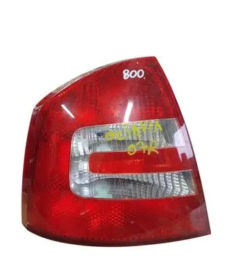 Skoda Octavia Mk2 (1Z) Rear/tail lights 1Z5945095A 1Z5945111A