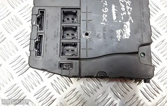 Renault Scenic RX Engine control unit/module 8200309690