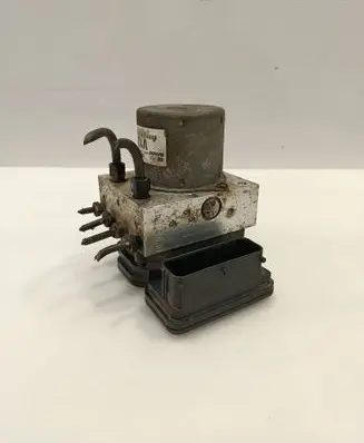 Hyundai i40 ABS Pump 589203Z910 TFYD7G0117FU