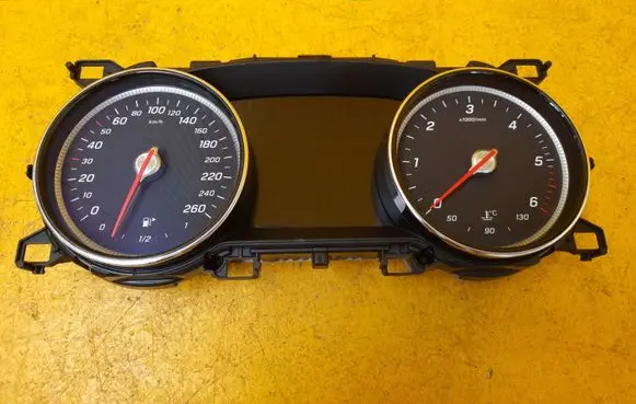 Mercedes-Benz E W213 Speedometer (instrument cluster) A2139007525