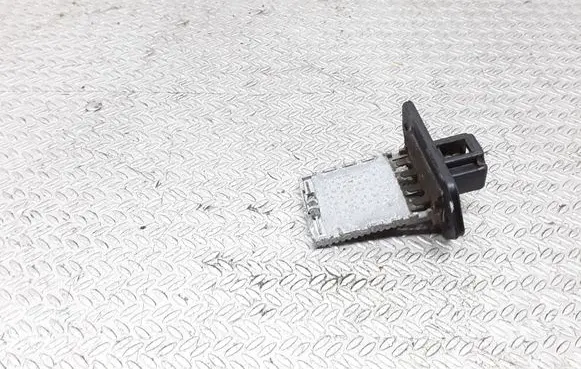 Heater blower motor/fan resistor