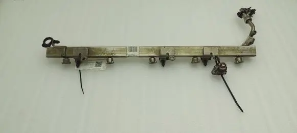 Hummer H3 Fuel main line pipe 954342 52572A