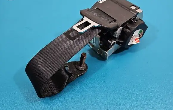 Jaguar XE Rear seatbelt 629858800C IMPRK1546028