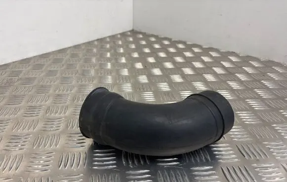 Renault Laguna III Intercooler hose/pipe 8200724087A