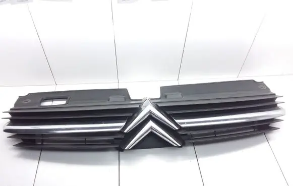Citroen C5 Front bumper upper radiator grill 9636751980 28857M