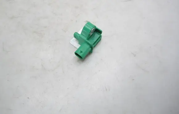 Volkswagen Golf VI Airbag deployment crash/impact sensor 5K0959351 5WK44000