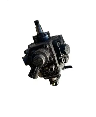 Hyundai i40 Fuel injection high pressure pump 0445010206 331002A420