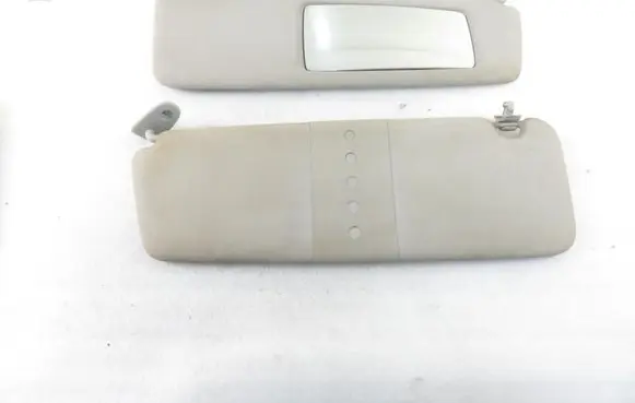 Opel Vivaro Sun visor clip/hook/bracket 
