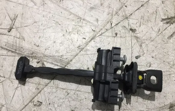 Volkswagen Polo VI Front door check strap stopper 19W0805S