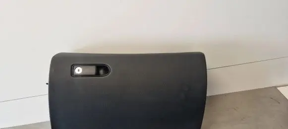 Mercedes-Benz C W205 Glove box A2056803205 15496474 00009J38